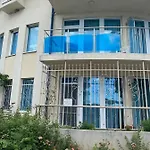 Sirius House شقة *
