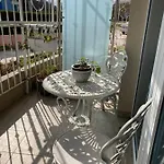 Sirius House سينتس قسطنطين وهيلينا